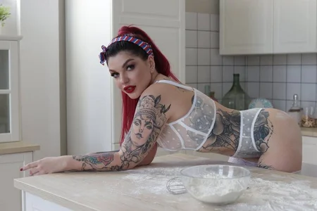 GirlsTattooed's photo