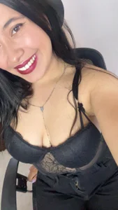 Valery_bonnet kiss love Foto