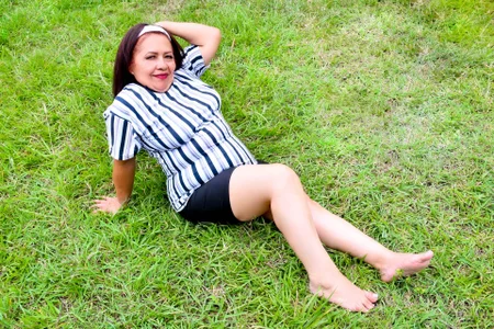 Keira_Lennox picnic day Foto 3