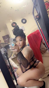 Egyptian_reign Public Pic 4