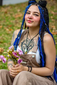 Kitty_ravee Ride in the park Pic 3