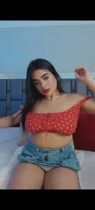 Emily_Gil1 Public  7টি ছবি