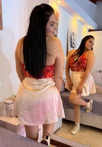 Isabellaa_Reyes Can u help me with completed 1.000 Likes 💋 ❤️ Immagine  2