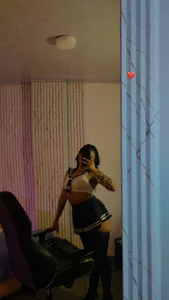 PEACHY_TAY: YOUR FAVORITE STUDENT🥴 ( 5 фото)