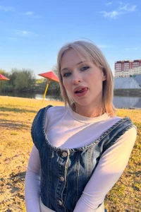 Public de BloomLizzy  4 Imagens