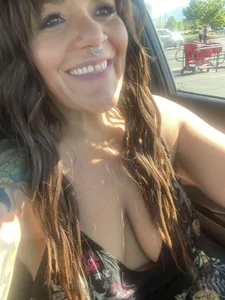 Xoxobigbooty OUT AND ABOUT WITH BB Pic 3