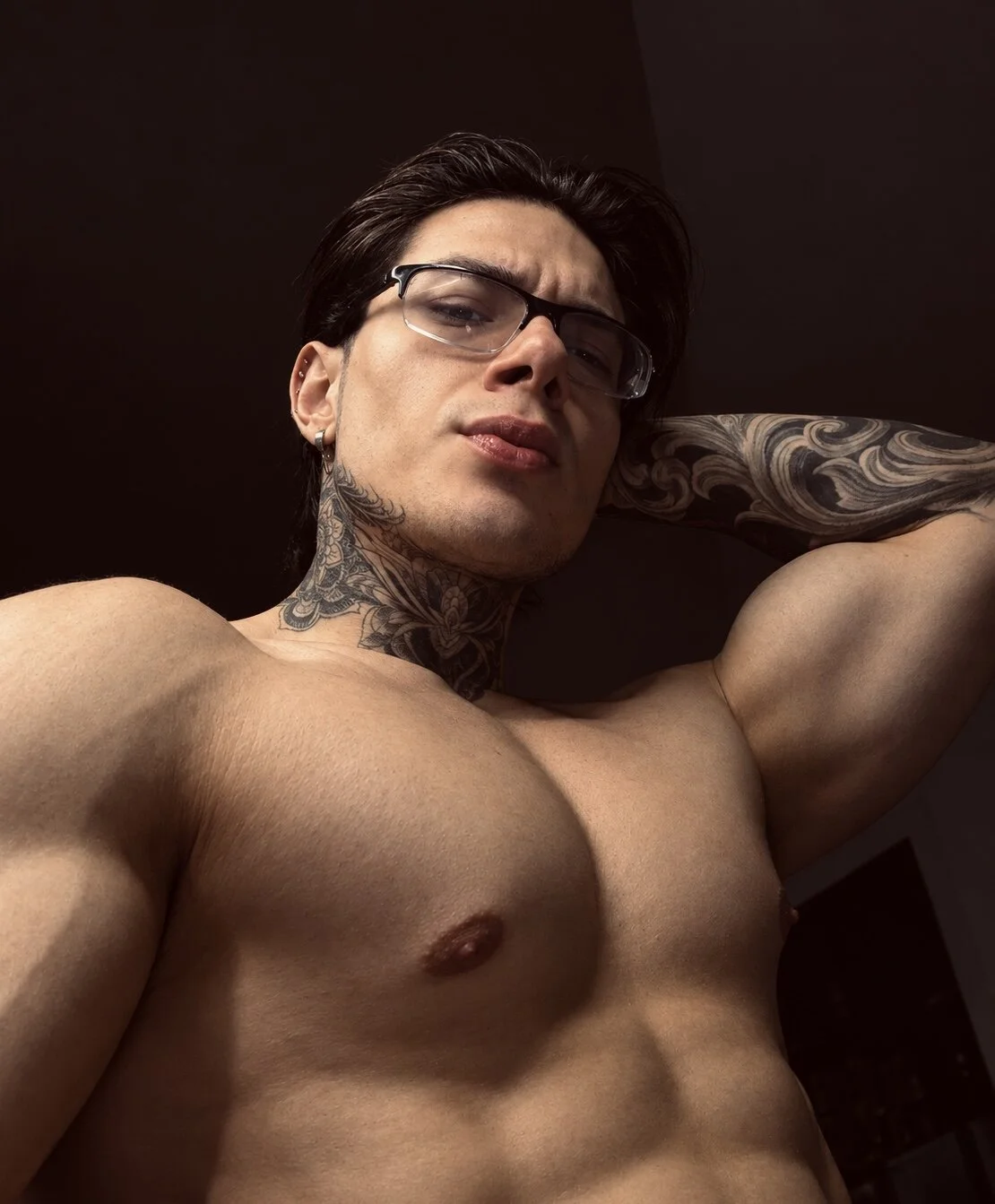 DennisWalkerr immagine di tendenza 5424
