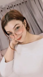 Vannessa__Shy Public Hình