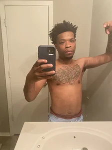 doublegee00 New Comer Foto 2