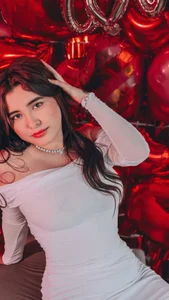 Liana_Bernocchi HAPPY VALENTINE'S DAY!! ❤️💘 Pic