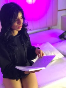 Sexy college girl 📖🔥