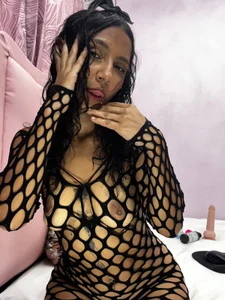 valeriacute18💋🖤“You have a dangerous way of getting into my head.”💋🖤图片 2