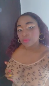 sofi_hill Undress me! Pic 2