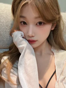 xiaoxi---n Public slika 2