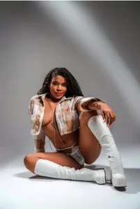 Gia_Scott Public Foto 4