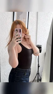 AliceAllisons 🖤🖤🖤🖤🖤🖤 รูป 