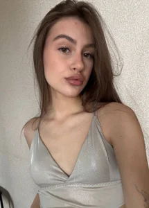 LiseVener Yesterday's photoset 🔥 Pic 4