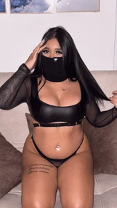 LeagueOfLovers MYSTERIOUS GIRL Fotka 3