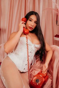 Zdjęcia lyrabellini I wish you a romantic Valentine's Day by my side 💖:  3