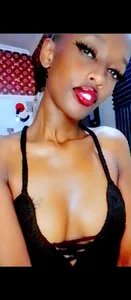 Seductivelara's photo