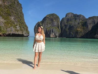 HelenaMorgan vacation photo 🏖️beach beauty Foto