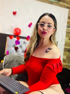 Public de Azaahara_  4 Imagens