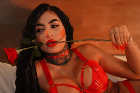 danna_berlin_ A waste of sensuality definitely 🔥💖 Immagine  2