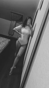 vividmia's welcome sweet Sex Photo 1