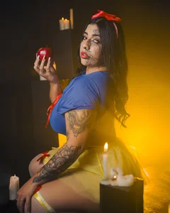 Snow White 🍎 de Madisson-Rivas  2 photos