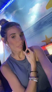SarahStarr2020 Public Pic 4