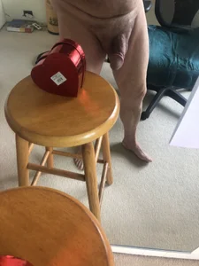 hotdadbod Valentine's Day heart lol Foto