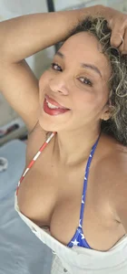 ainaah_ Very sexy and beautiful Pic