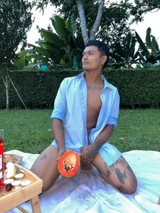 AndrewKenoxx_ Our Valentine’s Date 🍷🍷  5টি ছবি