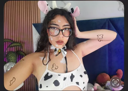 ❤️😈🥰🔥 od Olivia_Collinns1  2 snímek
