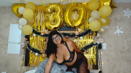 Happy 30,000 to me 🥰🥰 de mialopez52  7 Imagens
