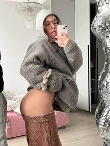 lina_stones Do u find me cute? Pic