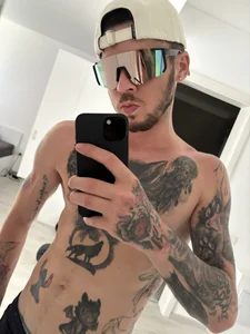 Just me😎