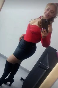 Sweet-Mommy-Milf's photo