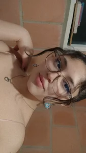 Hanna-Hot- Public  6টি ছবি