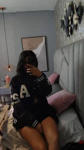 KimDevinne "Tonight, I take care ...". Immagine 