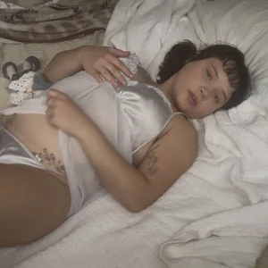 Mary_2007 Public Pic 2