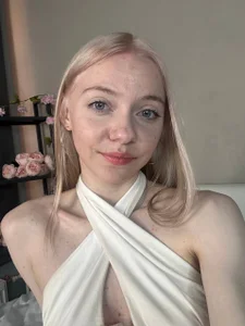 NyxBlonde Public Immagine  4