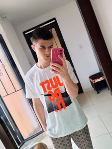 2024🤩💞 de ADAM_HOT  3 photos