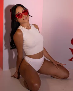 littlee_Sophi_ kullanıcısının Valentine’s Day! ❤️ albümü -  3 fotoğraf