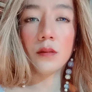 10inchBigCUMSHOT Public Pic 2