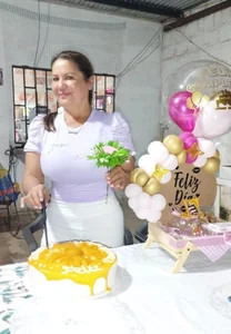 Stepmom_slut_50のPublicの 9枚の写真