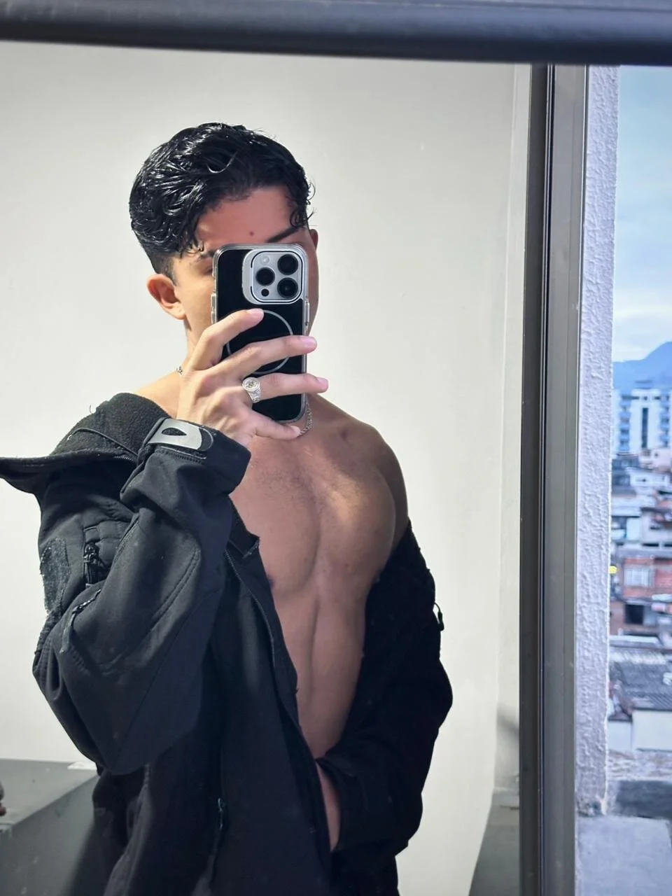 صور NicolaiKarav الرائجة  7392