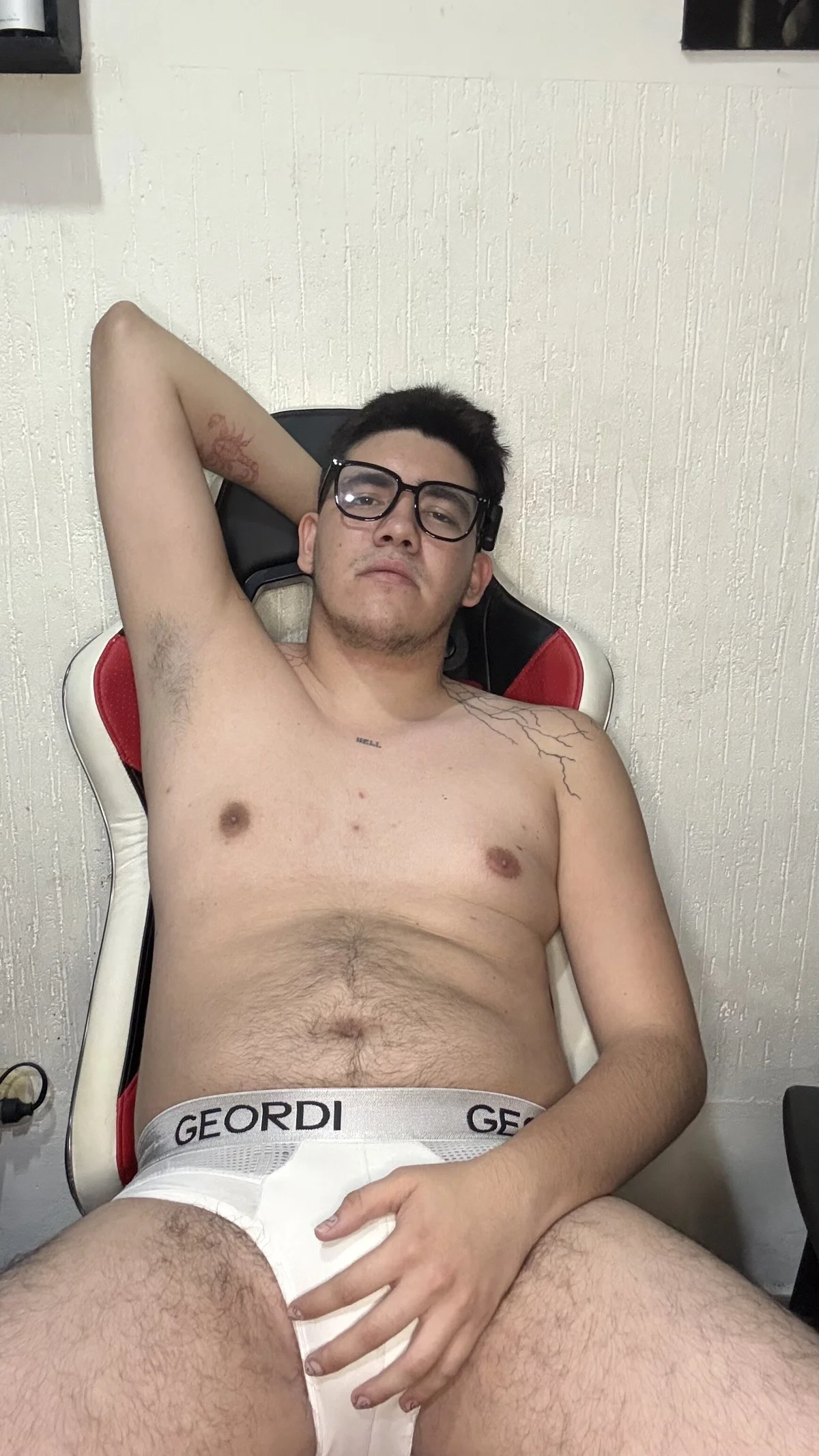 its-hellofmike Trending Pic 1523