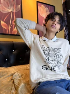 Derenn_ Public Poză 5