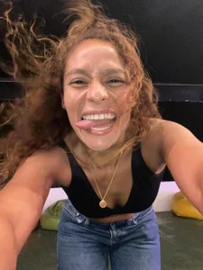 yours de Zoedaniels  8 Imagens